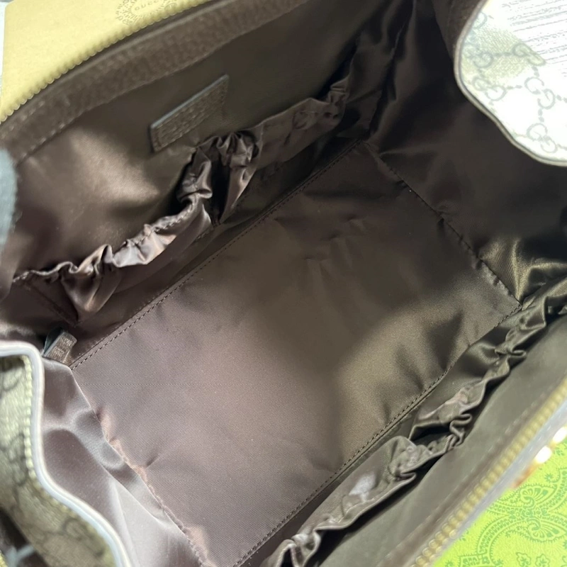 Cozy Gxccx Cosmetic Bags 45114