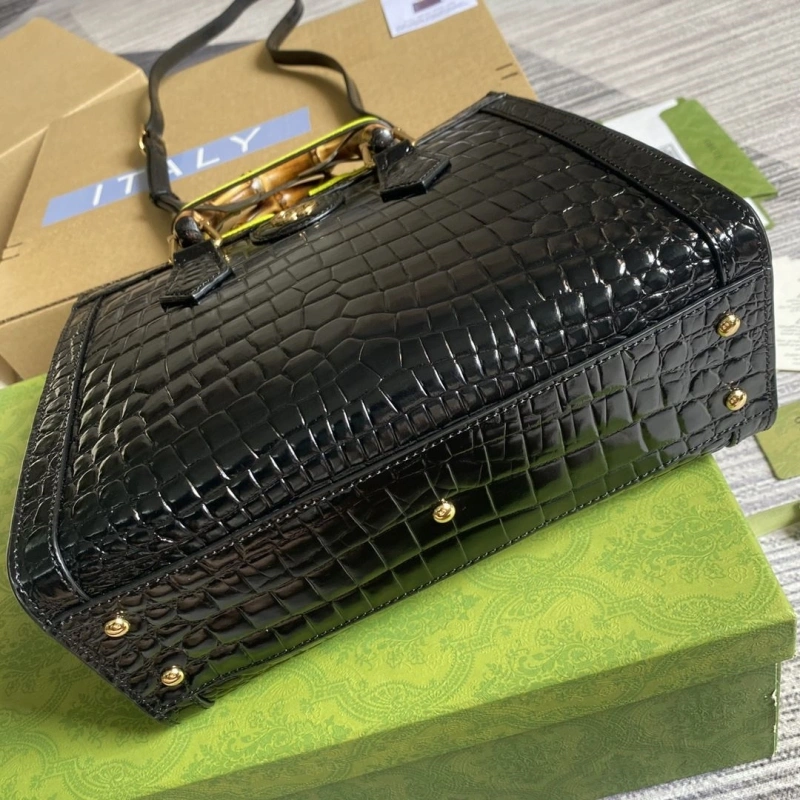 Comfortable Gxccx Top Handle Bags 43614