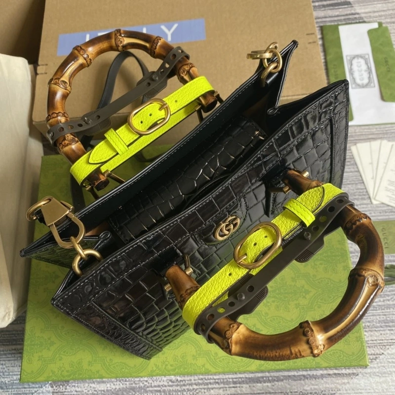 Comfortable Gxccx Top Handle Bags 43614