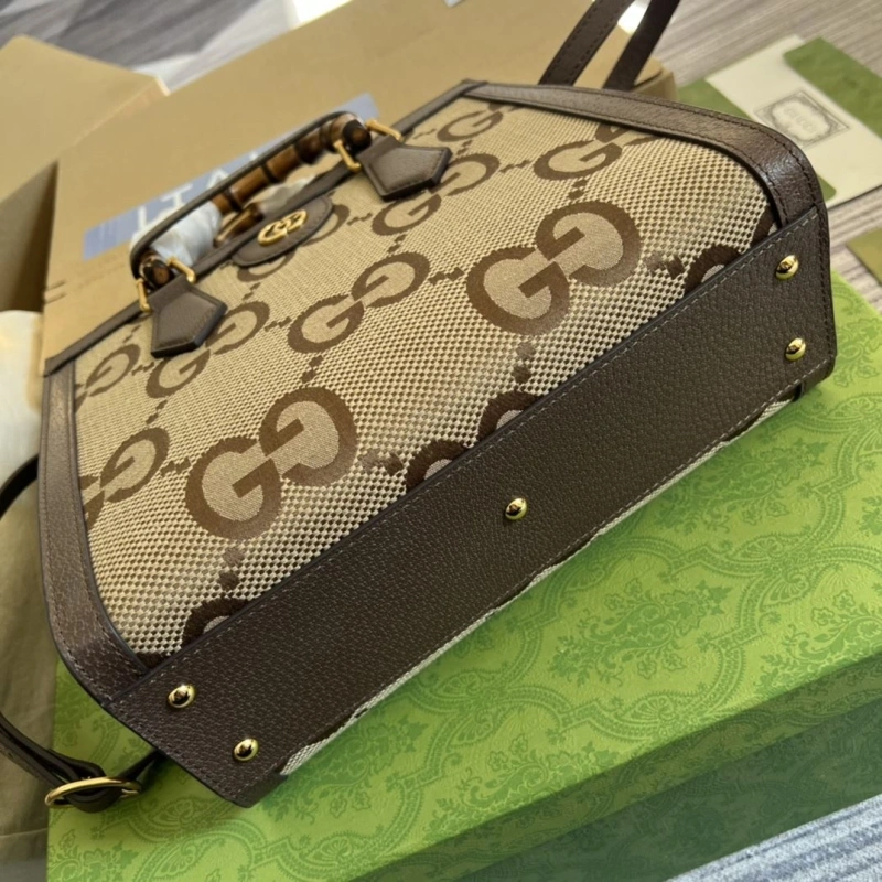 Flexible Gxccx Top Handle Bags 43620