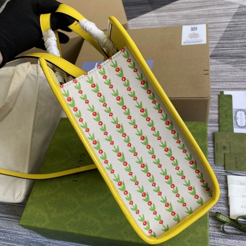 Affordable Gxccx Shopping Bags 44128