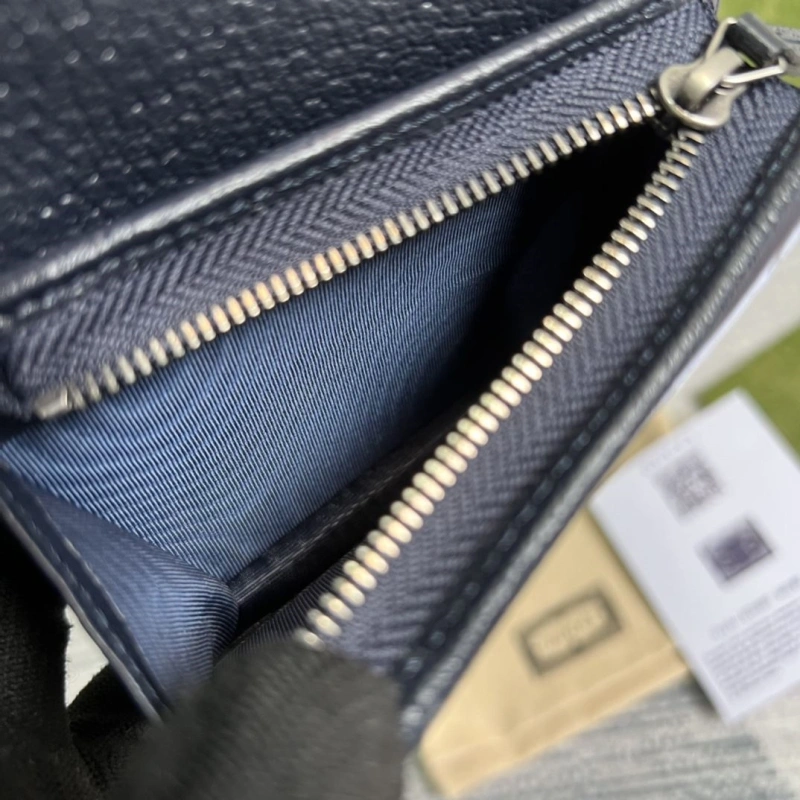 Functional Gxccx Wallets & Purse 43182