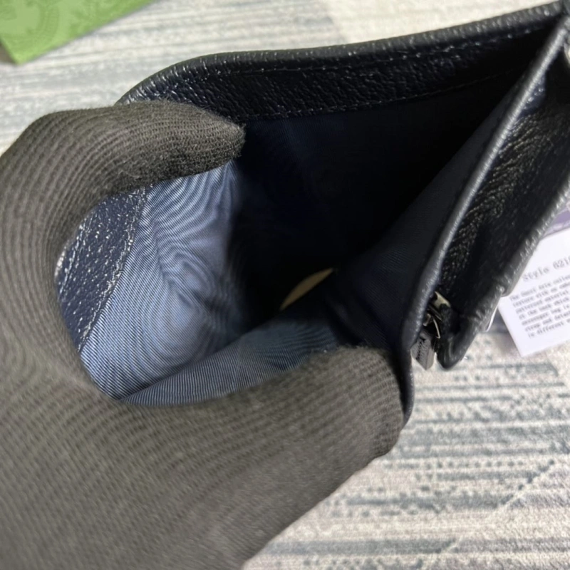 Functional Gxccx Wallets & Purse 43182