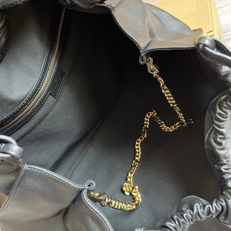 WellDesigned Gxccx Top Handle Bags 43562