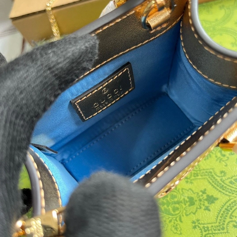 Resilient Gxccx Top Handle Bags 43552