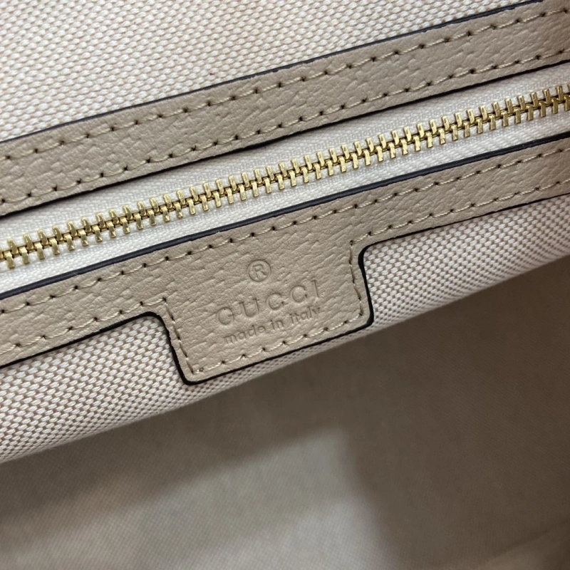Resilient Gxccx Top Handle Bags 43548