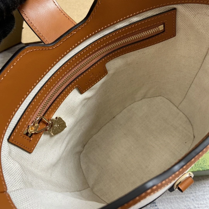 Gxccx Bucket Bags Refined 45171