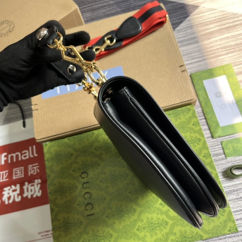 WellDesigned Gxccx Top Handle Bags 43470