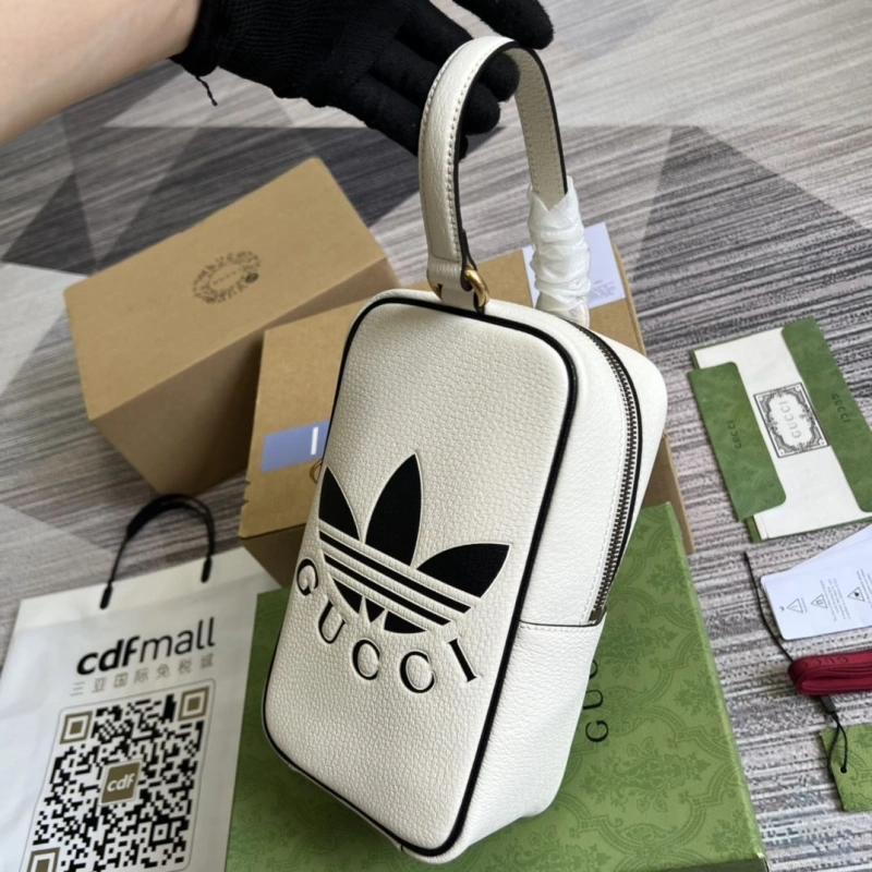 Gxccx Top Handle Bags Vibrant 43434