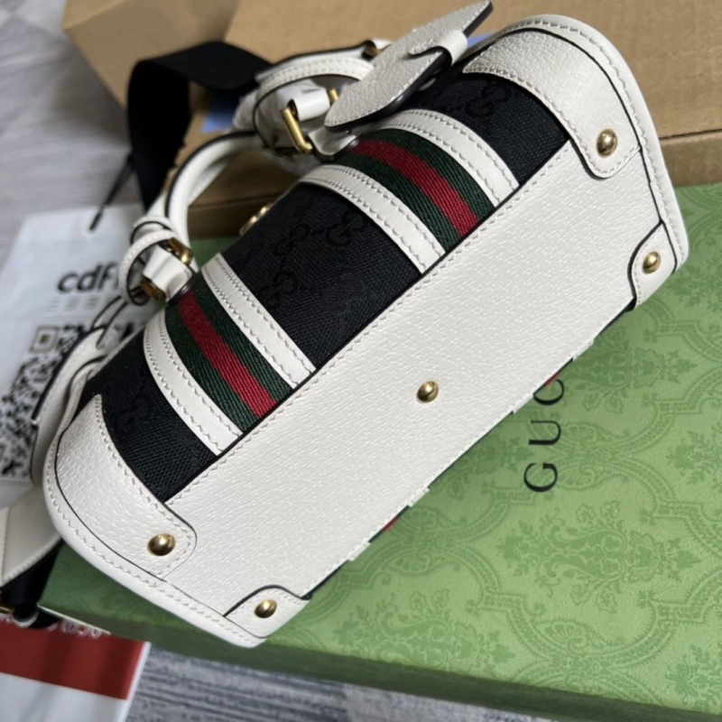 Comfortable Gxccx Top Handle Bags 43432