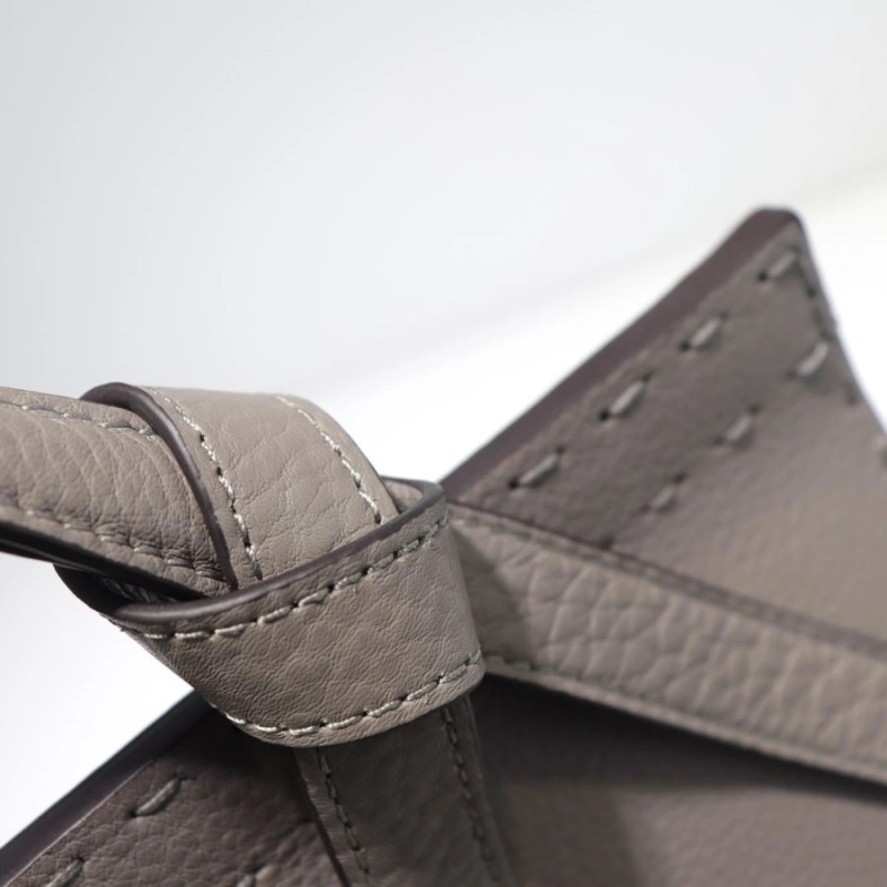 Gxccx Top Handle Bags ModernLook 43436