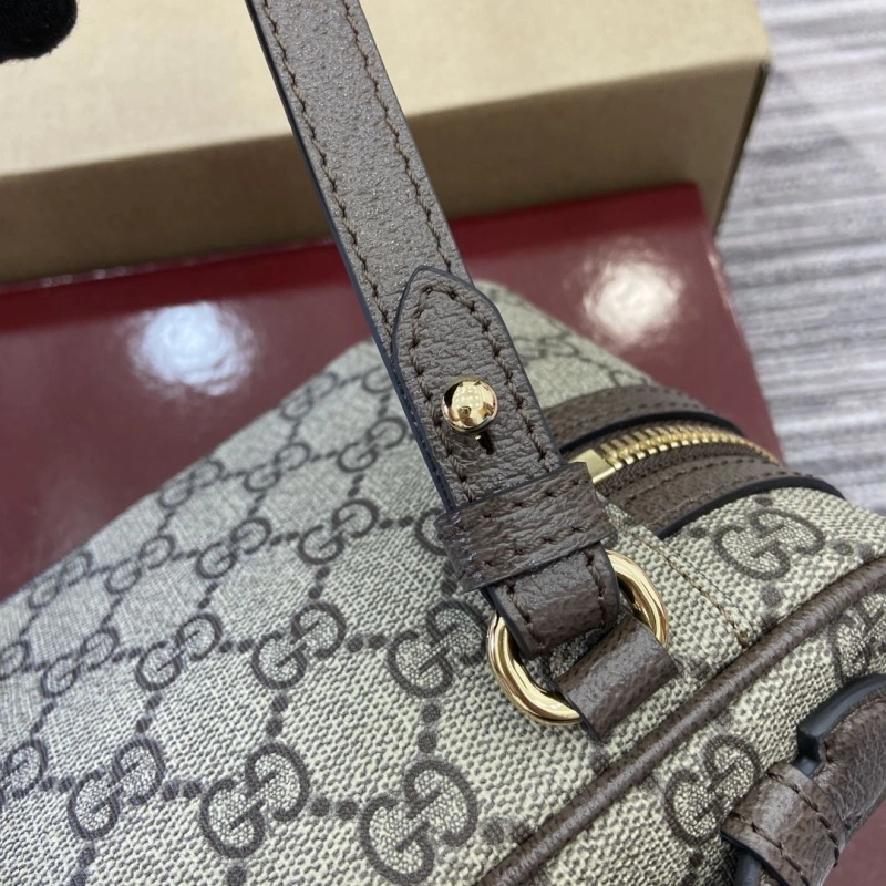 Flexible Gxccx Cosmetic Bags 45073