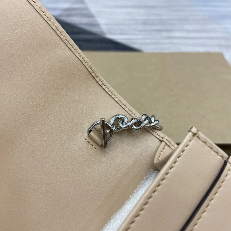 WellDesigned Gxccx Wallets & Purse 43170