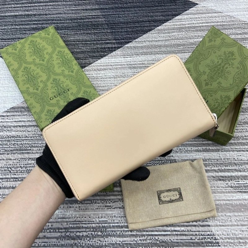 Trendsetting Gxccx Wallets & Purse 43163