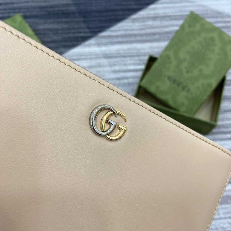 Trendsetting Gxccx Wallets & Purse 43163