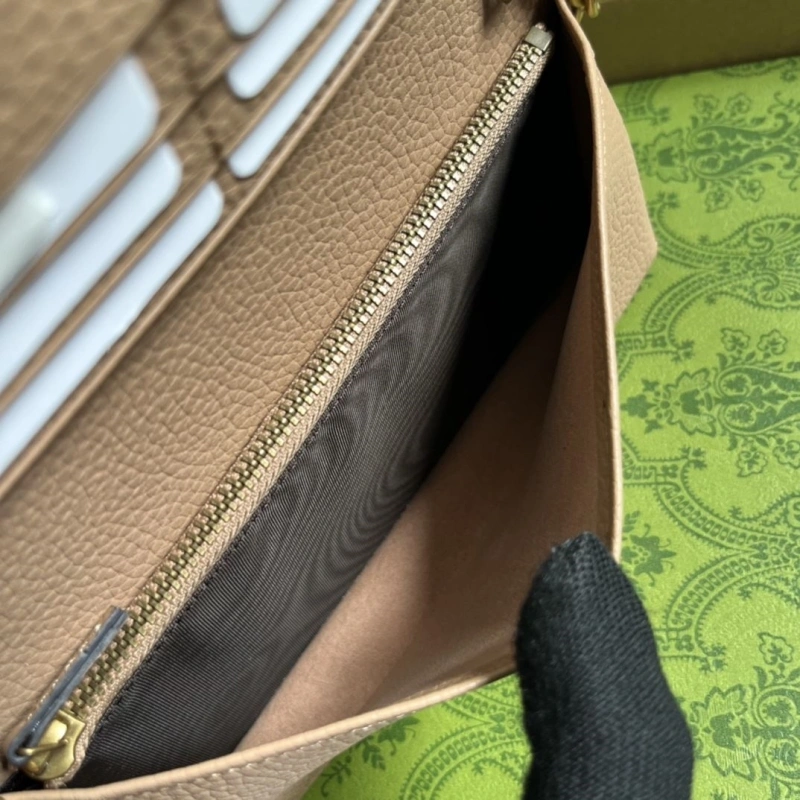 Gxccx Wallets & Purse EyeCatching 43131