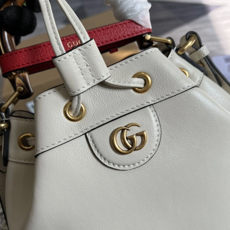 Comfortable Gxccx Bucket Bags 45157