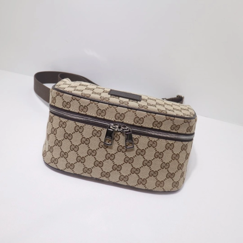 Gxccx Cosmetic Bags EyeCatching 45097