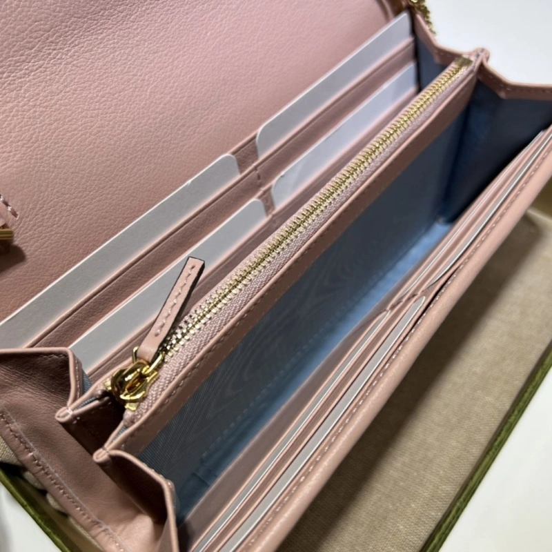 Trendy Gxccx Wallets & Purse 43118