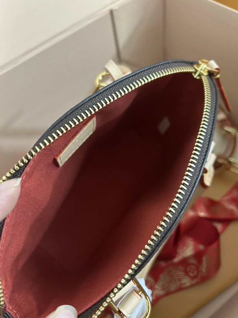 LX Top Handle Bags Reliable 2726