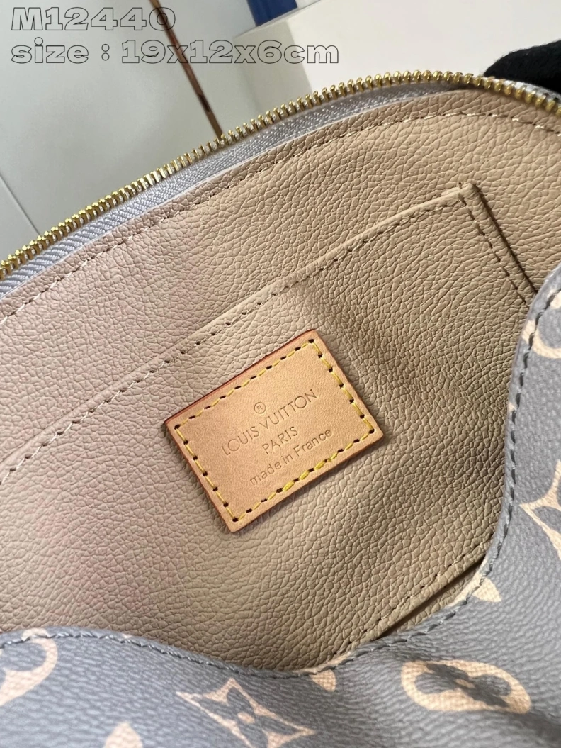 LX Clutch Bags Flexible 2869