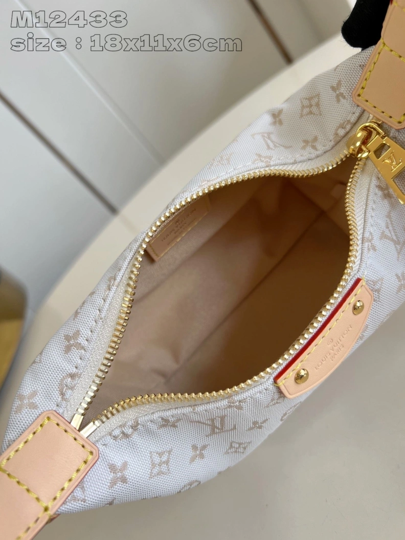 Soft LX Top Handle Bags 2709