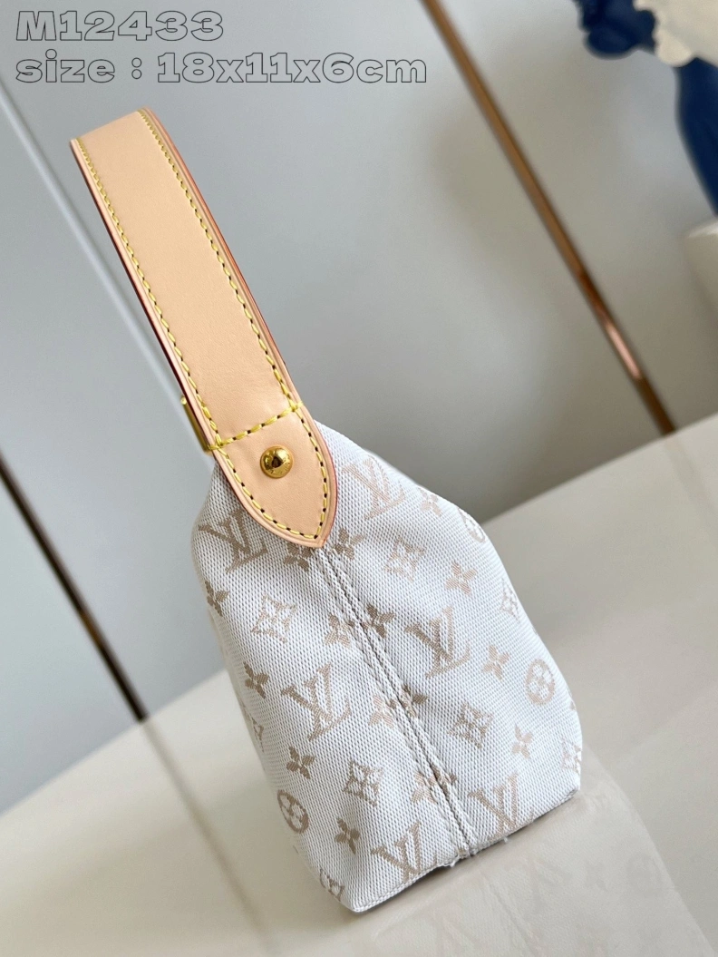 Soft LX Top Handle Bags 2709