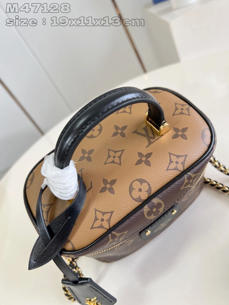 LX Cosmetic Bags Efficient 2842
