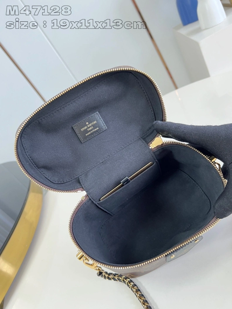 LX Cosmetic Bags Efficient 2842