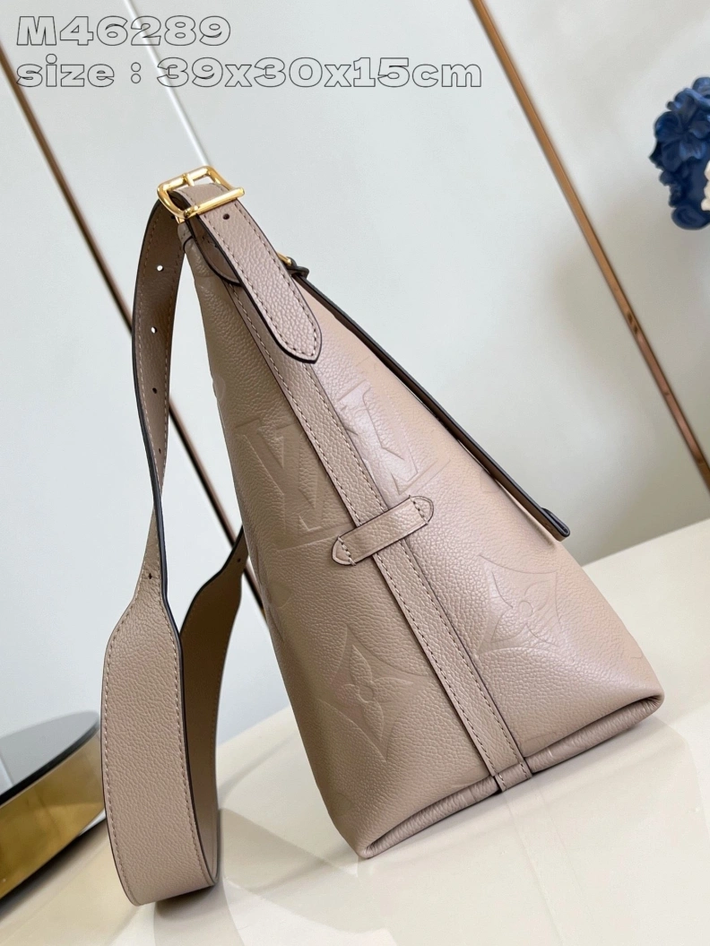 Comfortable LX Shopping Bags 2759