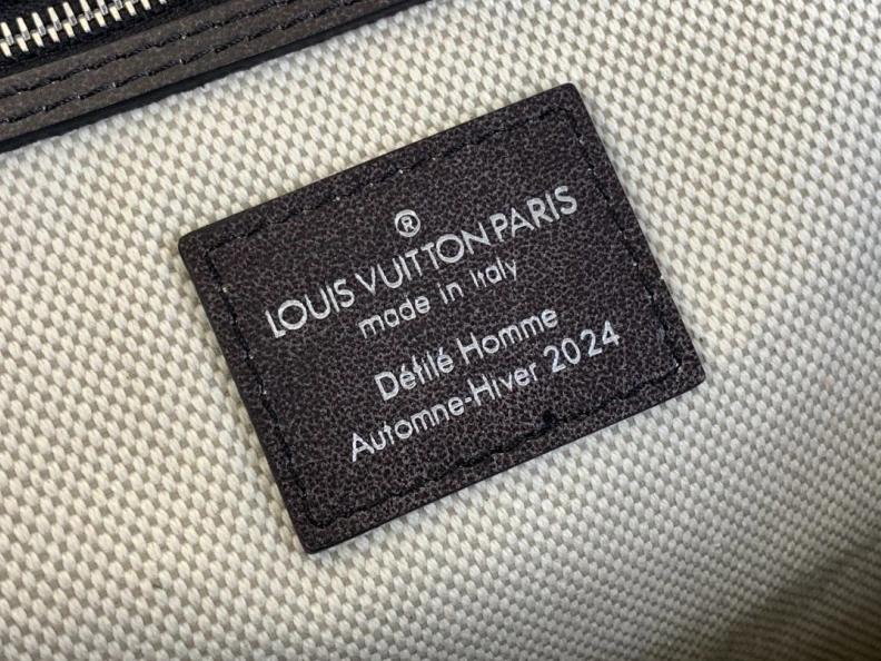 Popular LX Travel Bags 2680