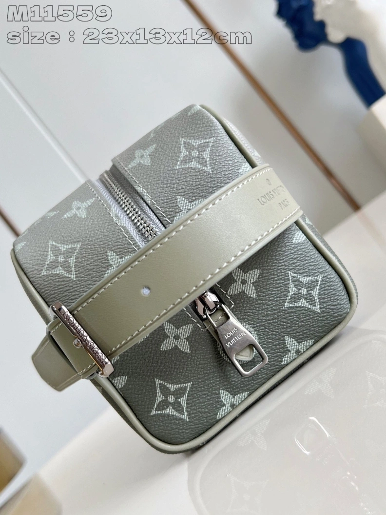 LX Cosmetic Bags GoAnywhere 2851