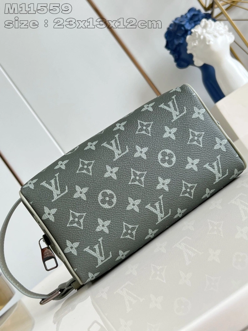 LX Cosmetic Bags GoAnywhere 2851