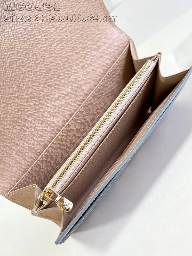 LX Wallets Functional 2650