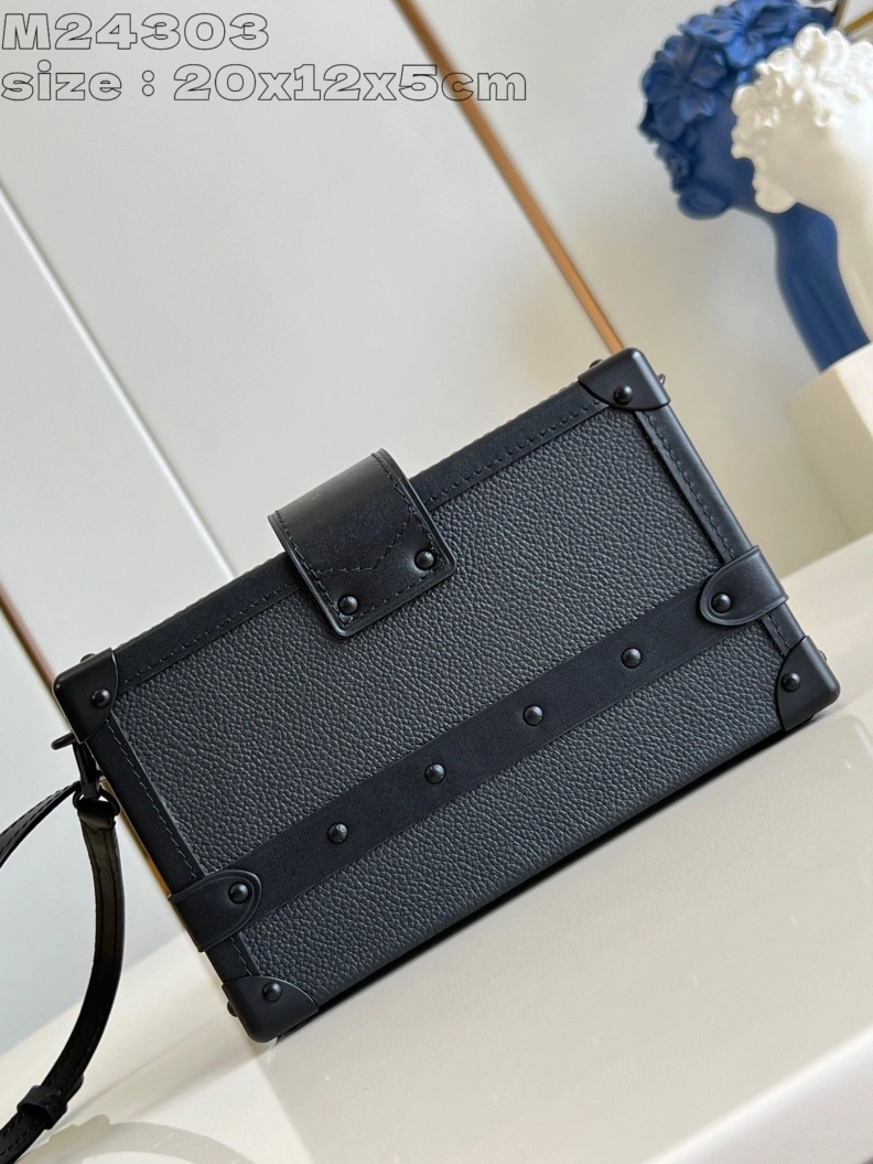 Practical LX Box Bags 2945