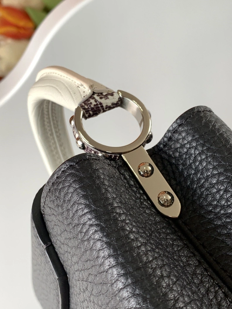 Lightweight LX Caxucines Bags 2922