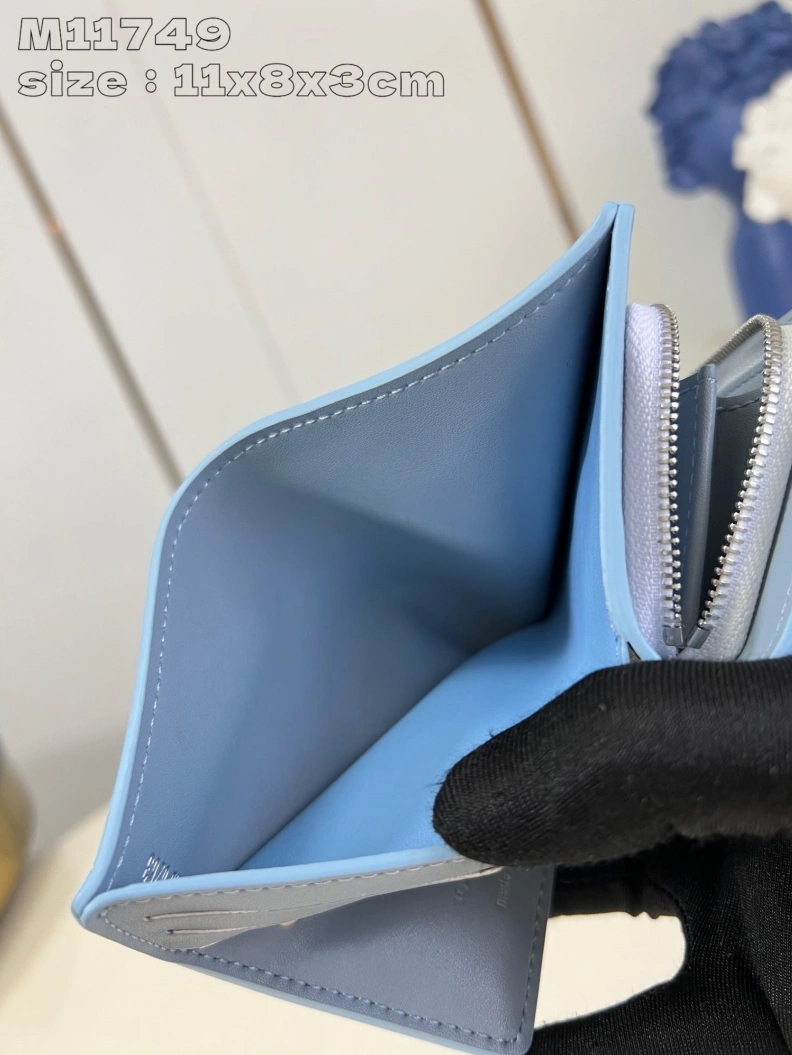 Popular LX Wallets 2633
