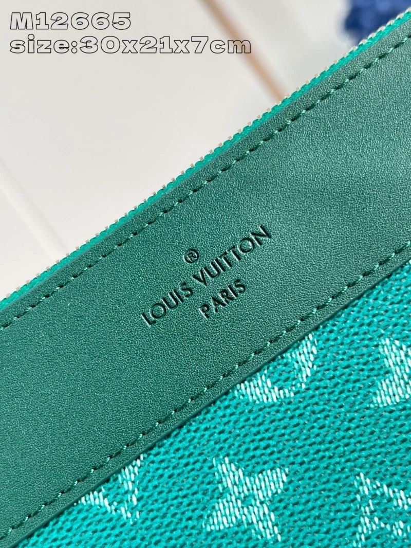 Trendsetting LX Clutch Bags 2023