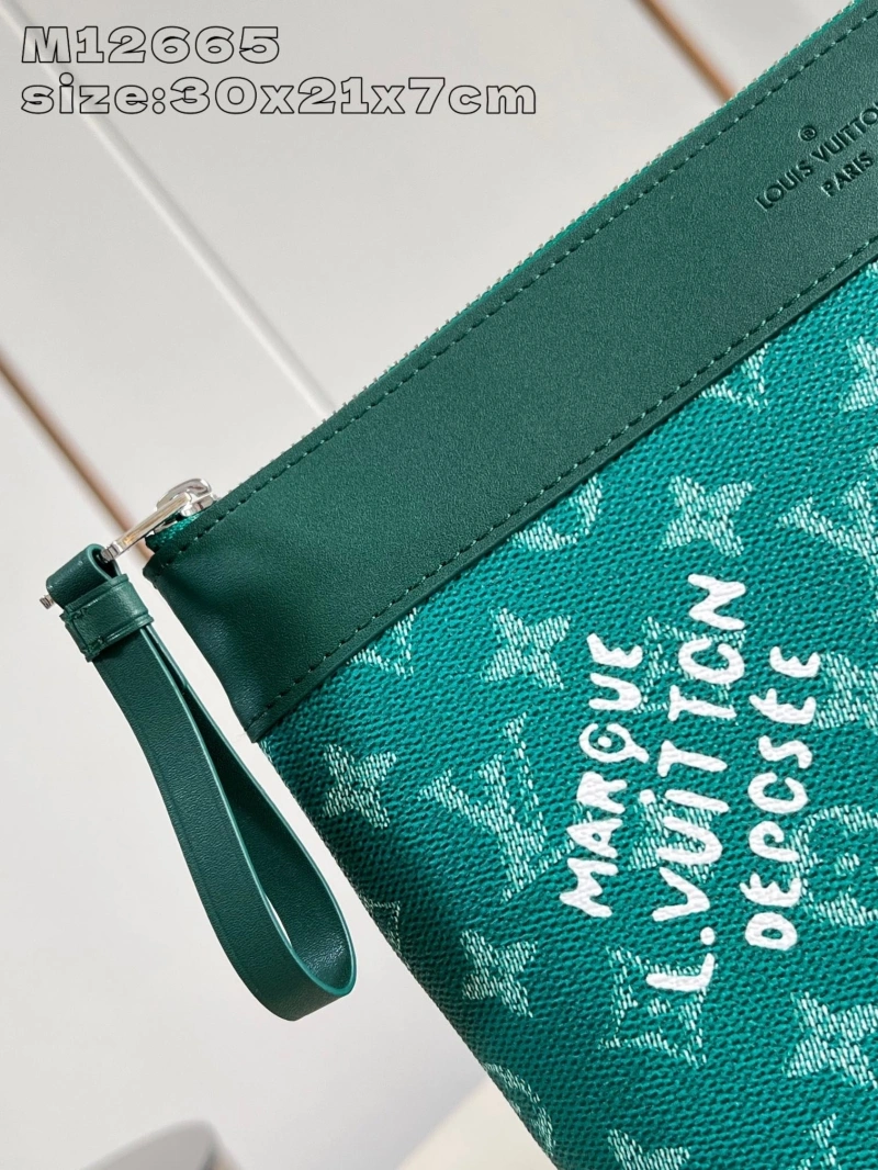 Trendsetting LX Clutch Bags 2023