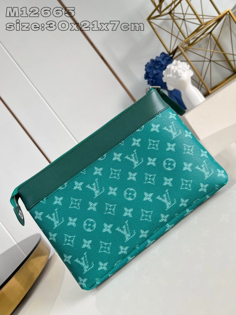 Trendsetting LX Clutch Bags 2023