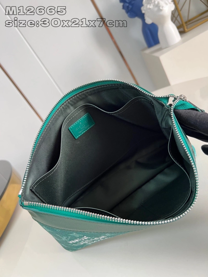 Trendsetting LX Clutch Bags 2023
