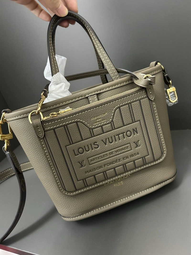 Sleek LX Shopping Bags 2001