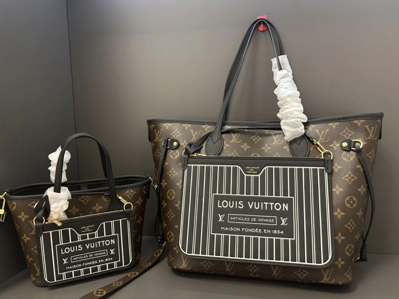 Popular LX Shopping Bags 1971