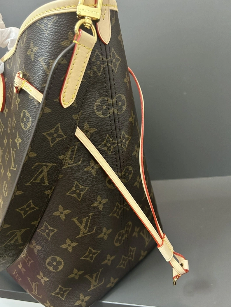 Bold LX Shopping Bags 14