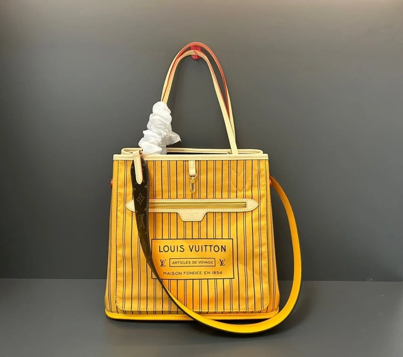 WellDesigned LX Shopping Bags 1998