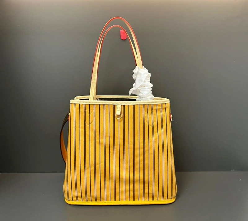 WellDesigned LX Shopping Bags 1998