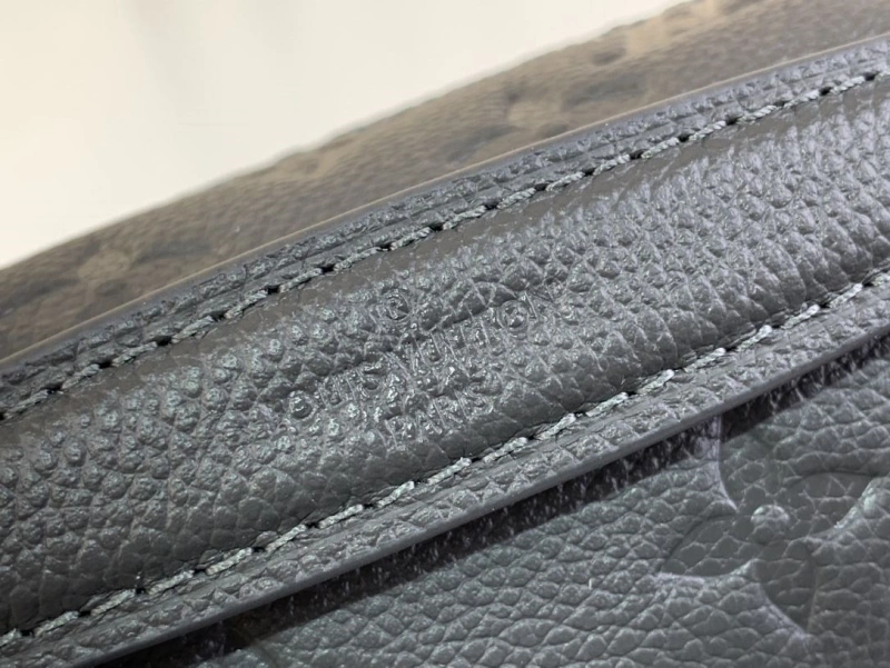 LX Satchel bags Resilient 2044