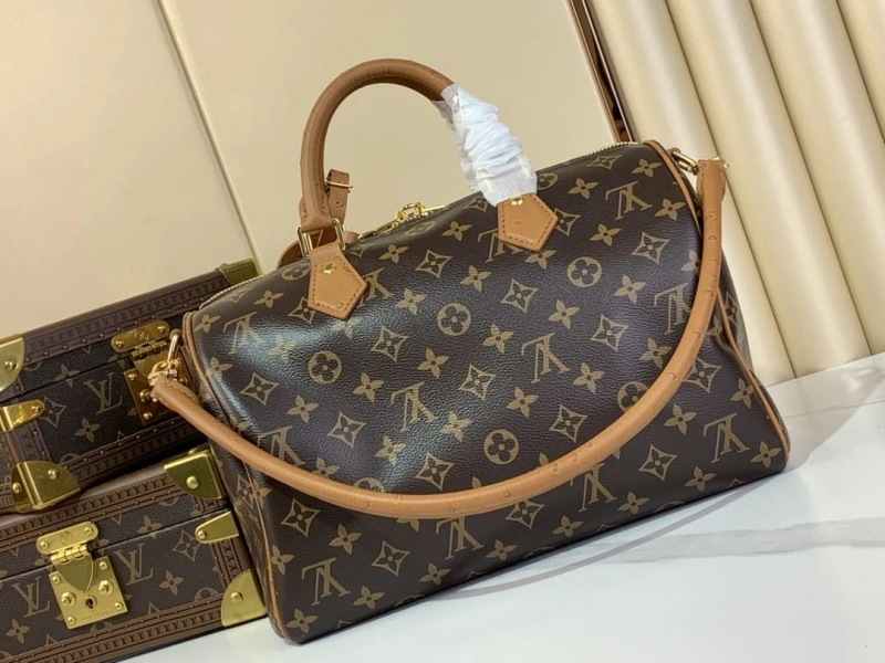 Functional LX Speedy Bags 1942
