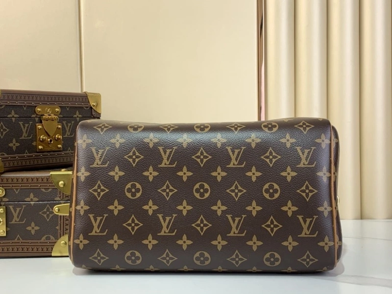 Functional LX Speedy Bags 1942