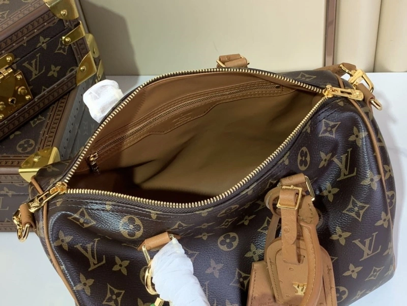 Functional LX Speedy Bags 1942
